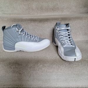 Size 9.5 - Nike Air Jordan 12 Stealth 2022 - CT8013-015